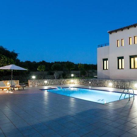 Villa Eleni Asprouliánoi 외부 사진