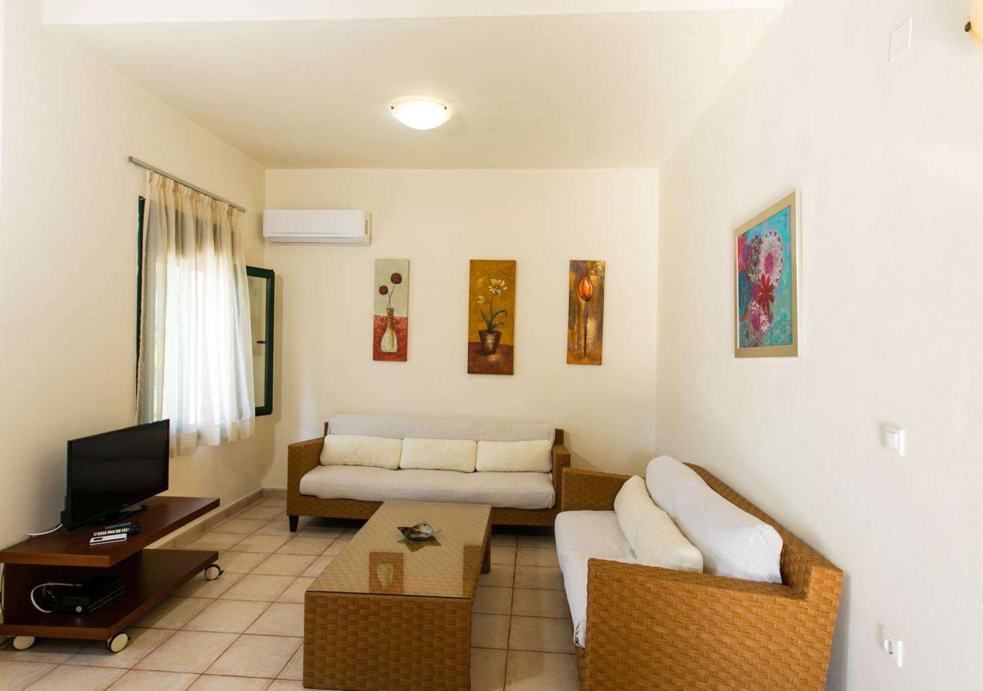 Villa Eleni Asprouliánoi 외부 사진