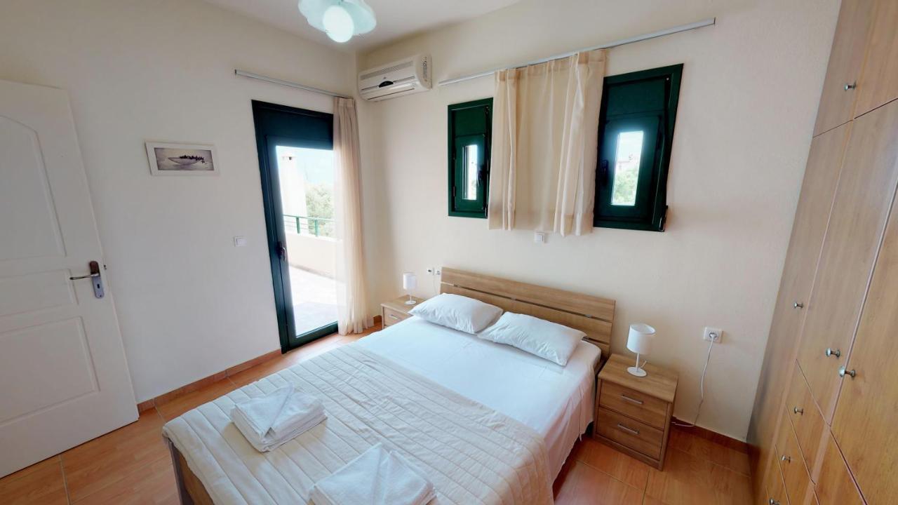 Villa Eleni Asprouliánoi 외부 사진